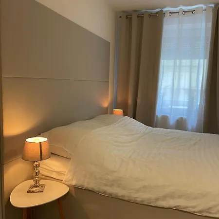 Lägenhet Stellas Monteurwohnungen